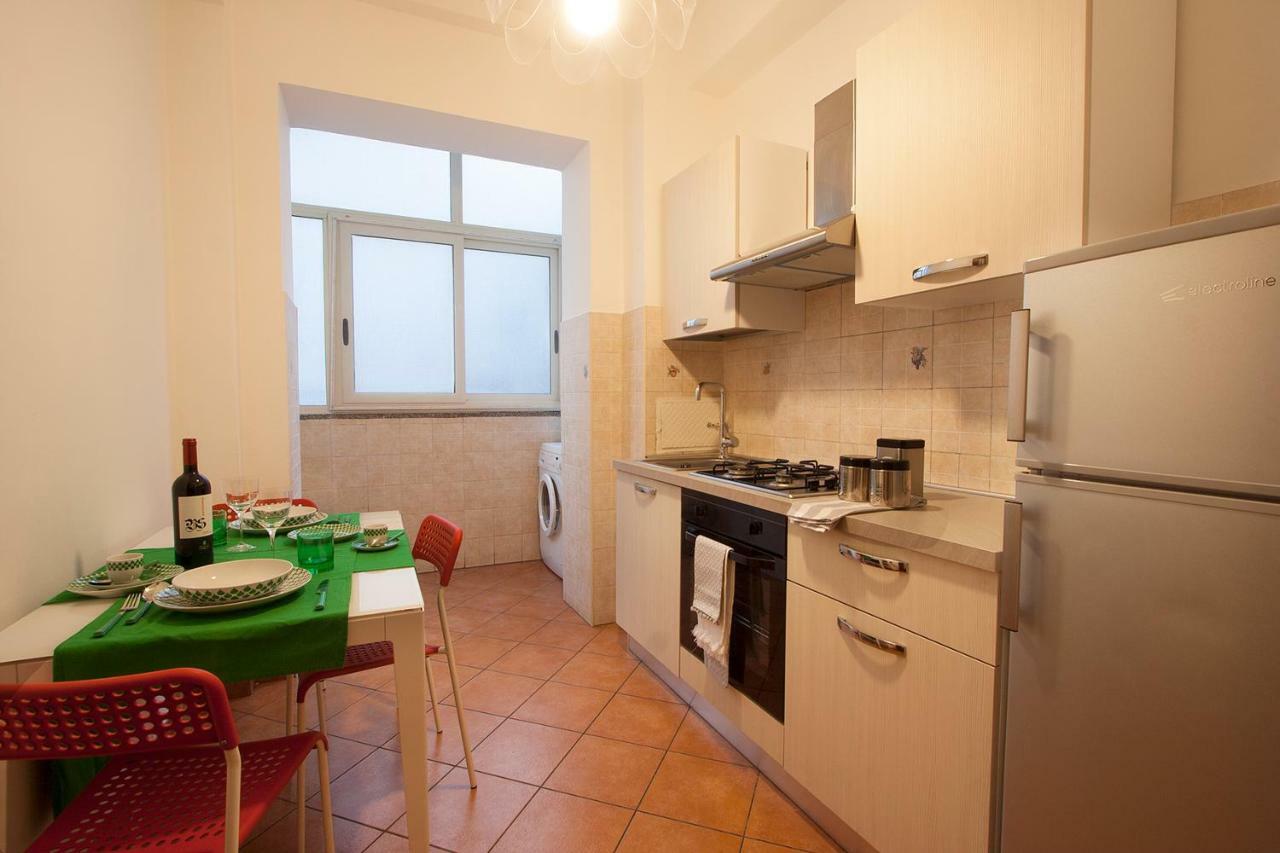 Lamezia Centro, Appartamento Giorgia ลาเมเซ แตร์เม ภายนอก รูปภาพ